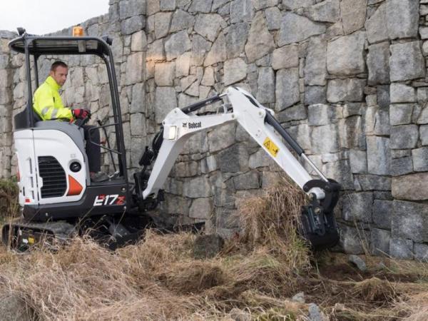 BOBCAT ON DISPLAY THIS FALL