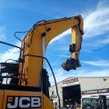 JCB JS220