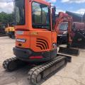 Doosan DX27Z