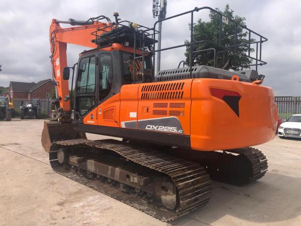 DX225LC-5